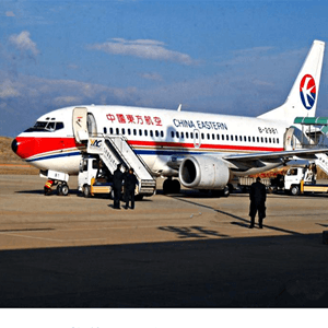 北京首都机场托运航空快运业稳步发展的原因是什么？